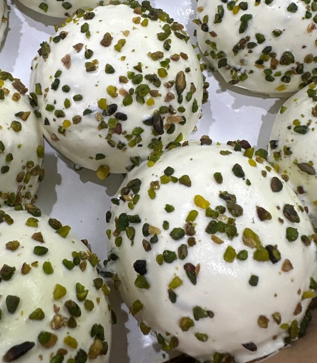 Pistachio Cupala